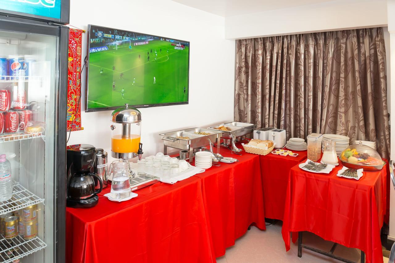 High Five Hotel Yangon Extérieur photo